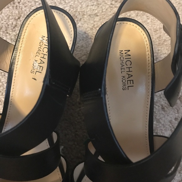 Michael Kors espadrilles wedges 6.5 - Picture 3 of 4
